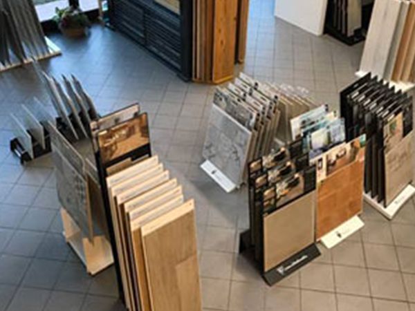 Negozio Per Vendita Parquet E Cotto Como